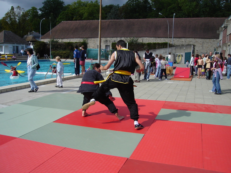 2006_init_11.jpg