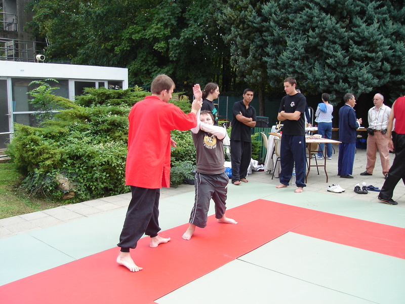 2007_init_107.jpg